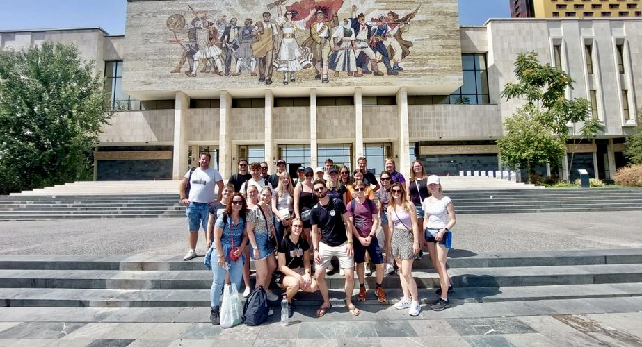 Tirana skandeberg Balkan Tirana skandeberg Balkan